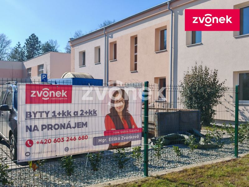 Pronájem bytu 1+kk 34 m², Otrokovice