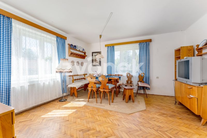 Prodej rodinného domu 180 m², Zlín - Příluky