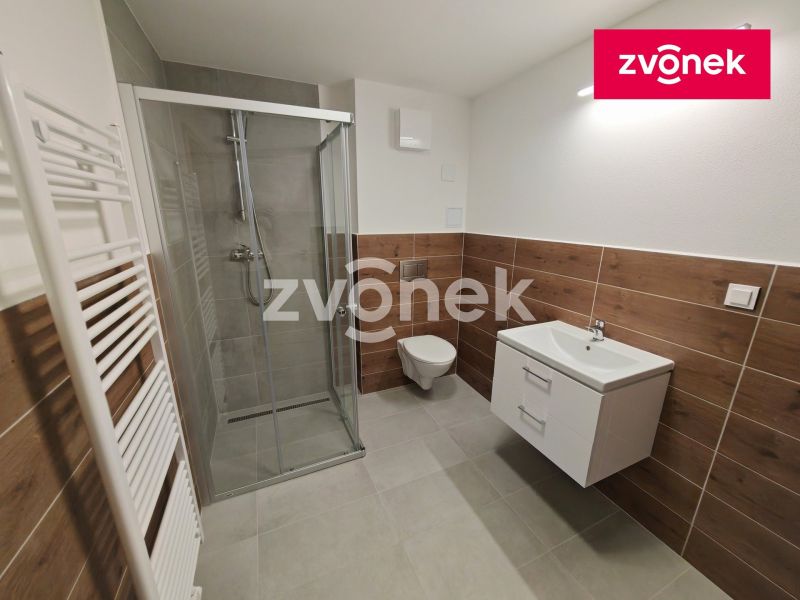 Pronájem bytu 1+kk 40 m², Otrokovice