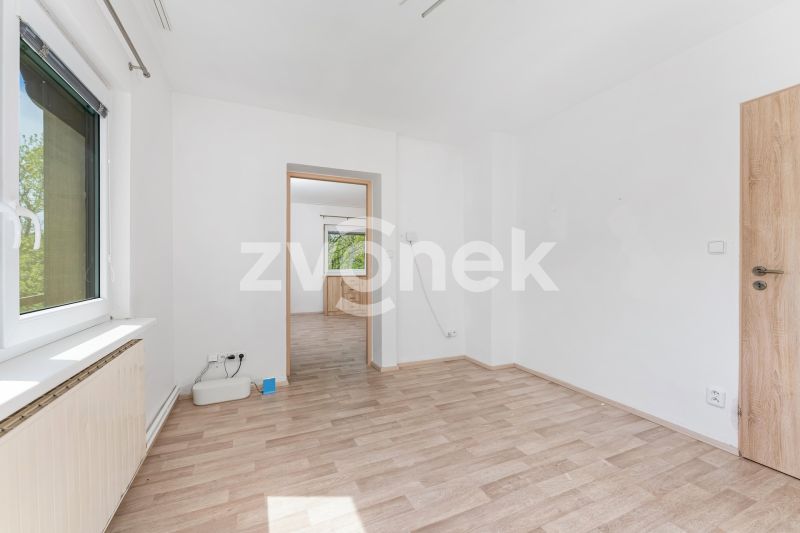 Prodej rodinného domu 258 m², Všemina