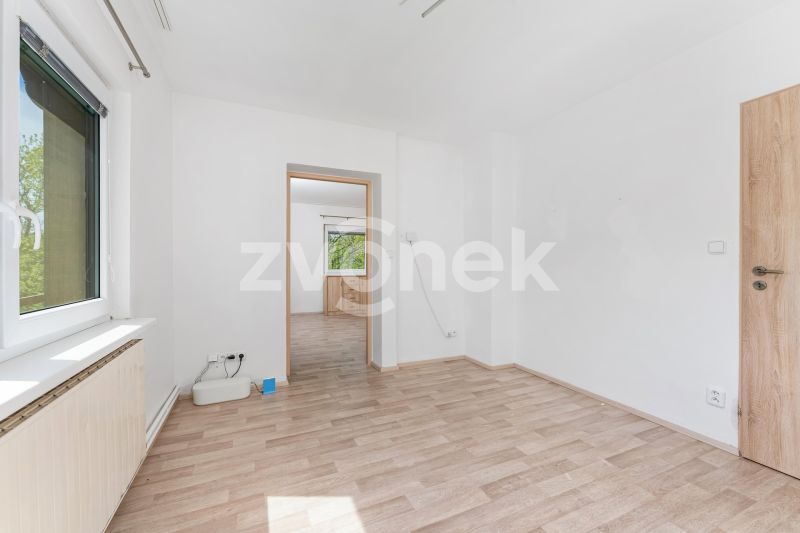 Prodej rodinného domu 258 m², Všemina
