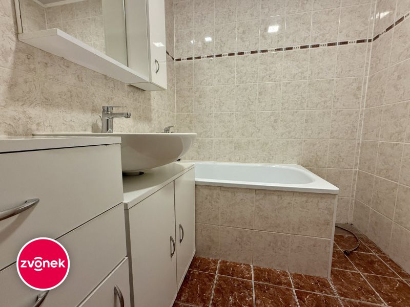 Pronájem bytu 3+1 68 m², Zlín