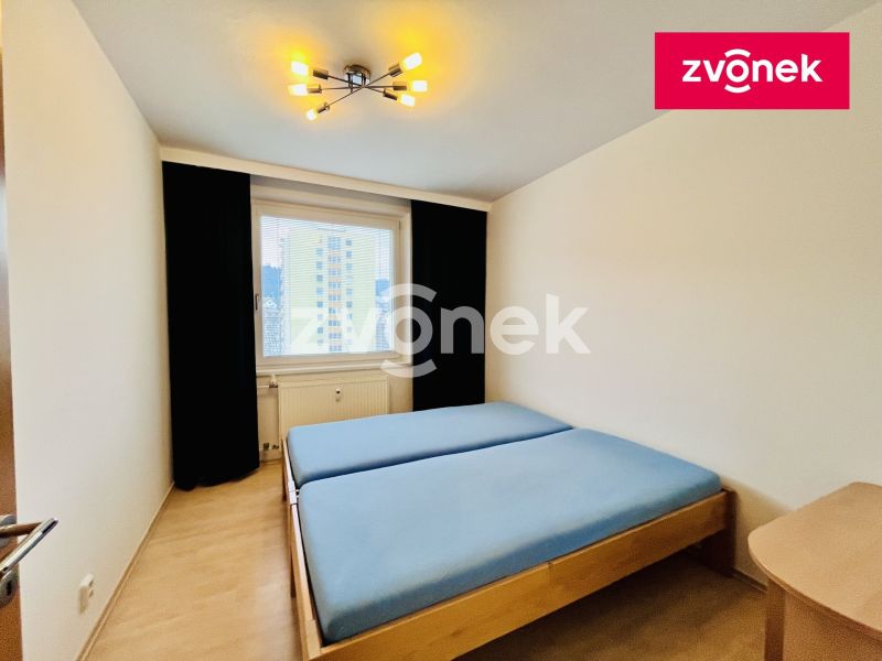 Pronájem bytu 3+1 64 m², Zlín - Prštné