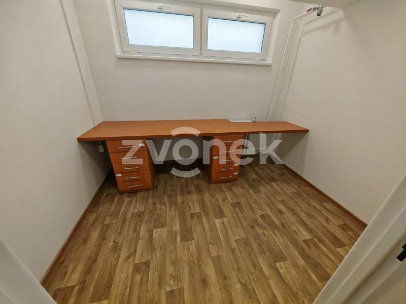 Pronájem 3+1, pro studenty, Zlín