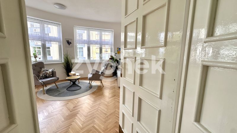 Pronájem kanceláře 40 m², Zlín