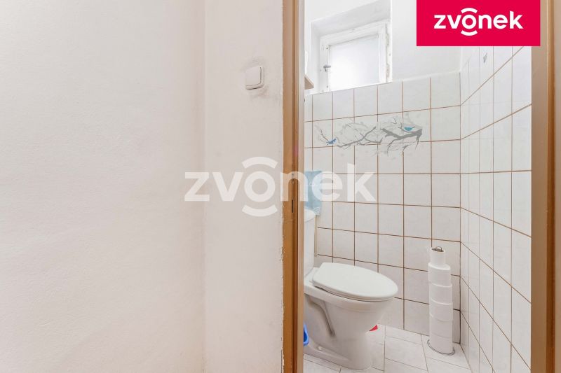 Prodej rodinného domu 220 m², Břest