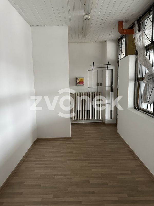 Pronájem obchodního prostoru 14 m², Zlín