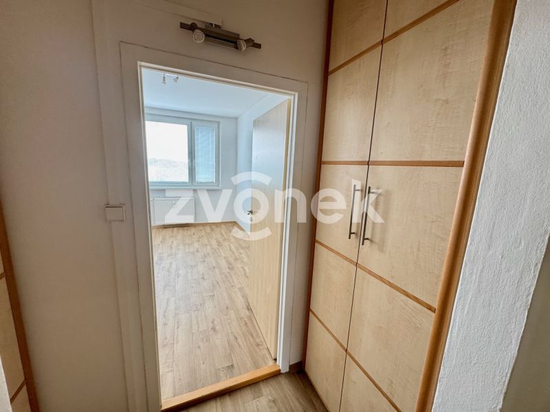 Pronájem bytu 3+1 68 m², Zlín - Jižní Svahy