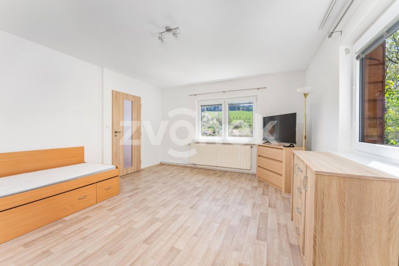 Prodej rodinného domu 258 m², Všemina