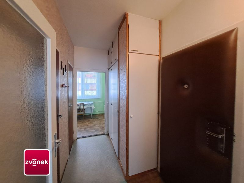 Pronájem bytu 1+1 35 m², Zlín - U Trojáku