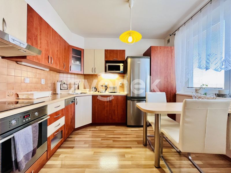 Pronájem bytu 2+1 52 m², Zlín