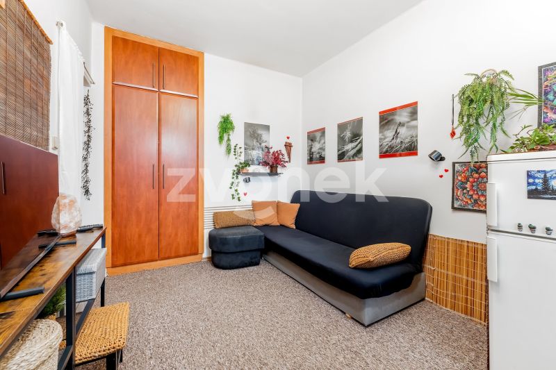 Prodej bytu 2+kk 38 m², Vsetín