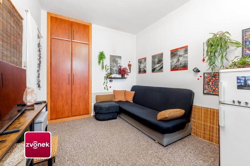 Prodej bytu 2+kk 38 m², Vsetín