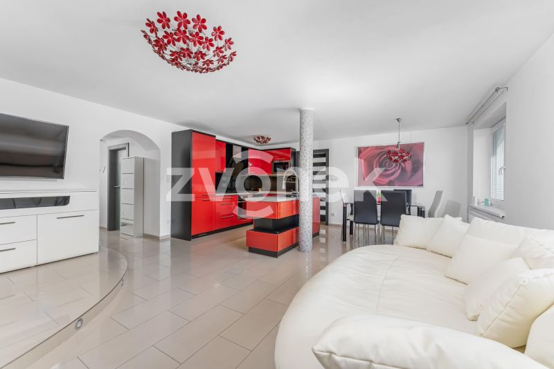 Prodej rodinného domu 258 m², Všemina