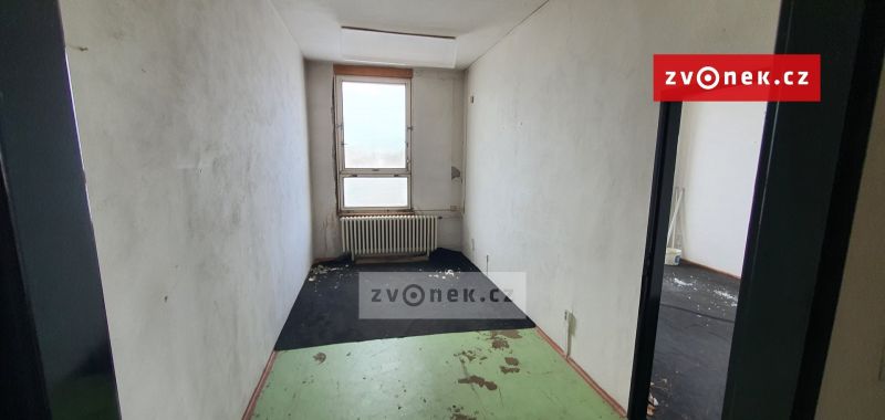 Pronájem obchodního prostoru 275 m², Tovačov I-Město