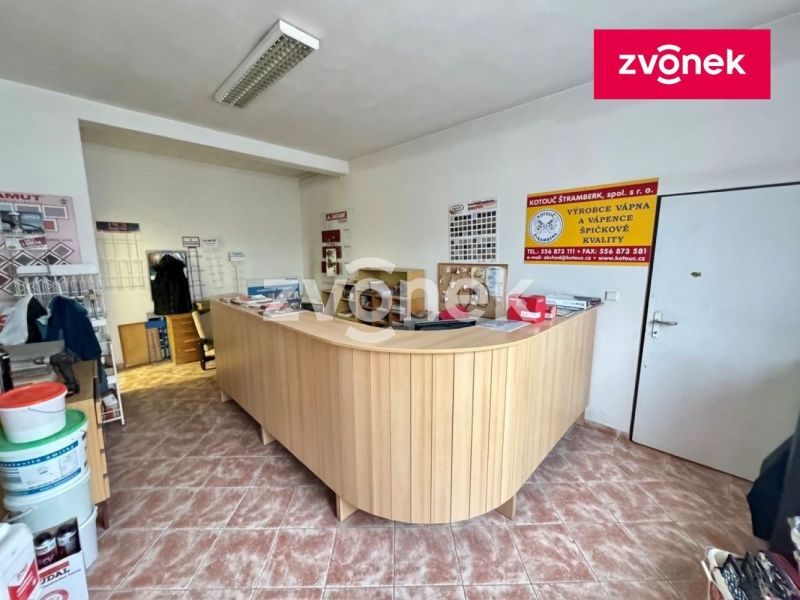 Pronájem kanceláře 50 m², Zlín - Prštné