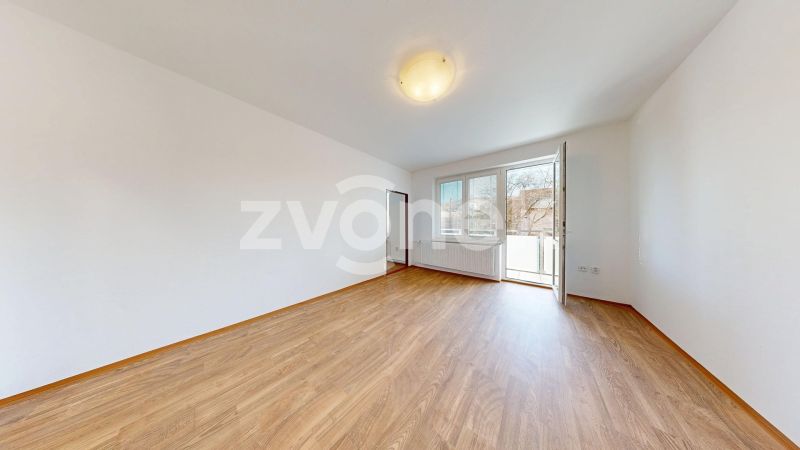 Pronájem bytu 3+1 67 m², Zlín - Malenovice