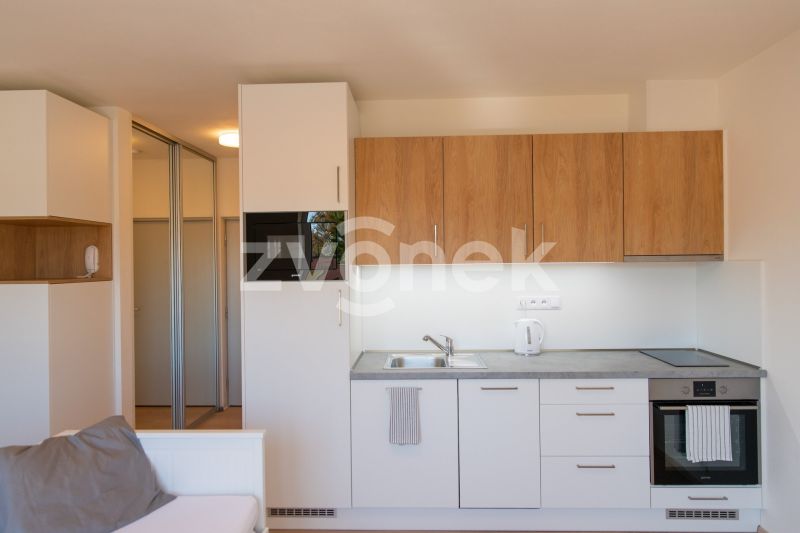 Moderní byt 1+kk 31 m² s garážovým stáním, Zlín