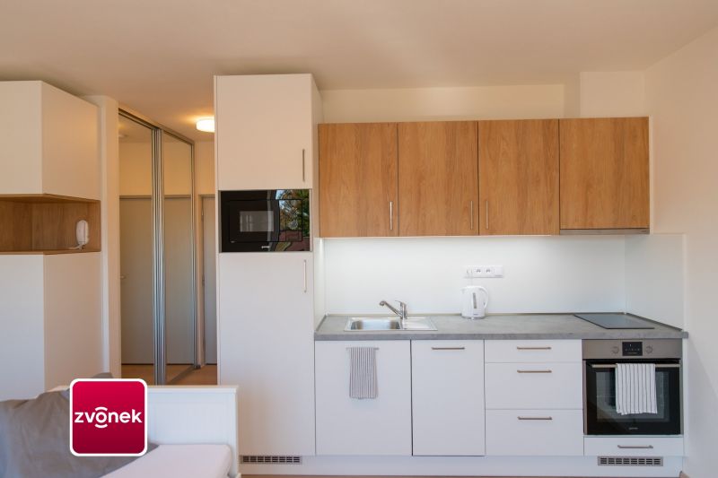 Moderní byt 1+kk 31 m² s garážovým stáním, Zlín