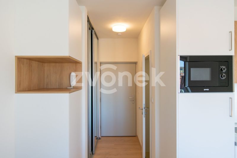 Moderní byt 1+kk 31 m² s garážovým stáním, Zlín