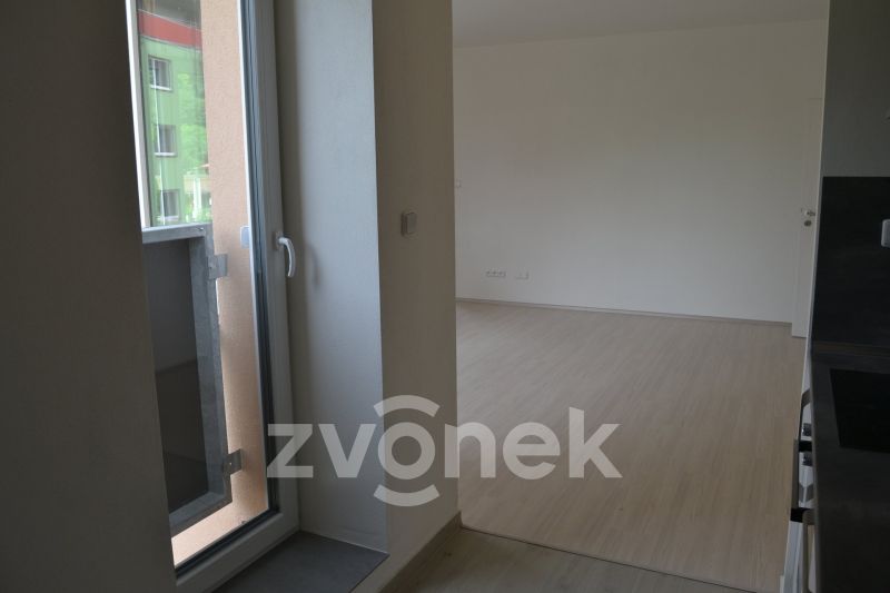 Pronájem bytu 2+kk 55 m², Vsetín - Rokytnice