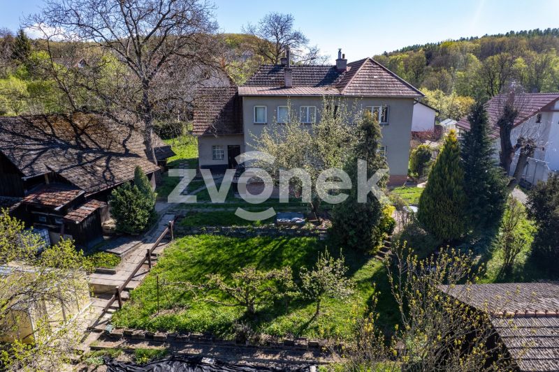 Prodej rodinného domu 180 m², Zlín - Příluky
