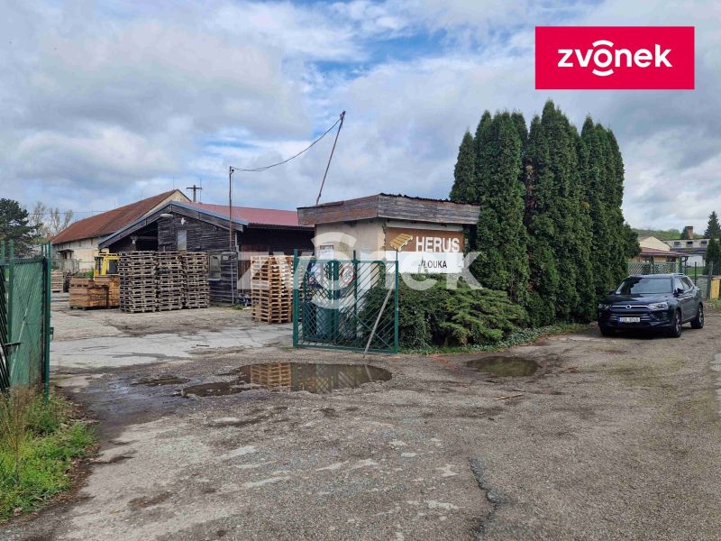 Prodej výrobního prostoru 2 890 m², Louka
