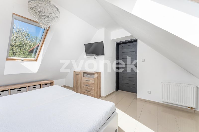 Prodej rodinného domu 258 m², Všemina