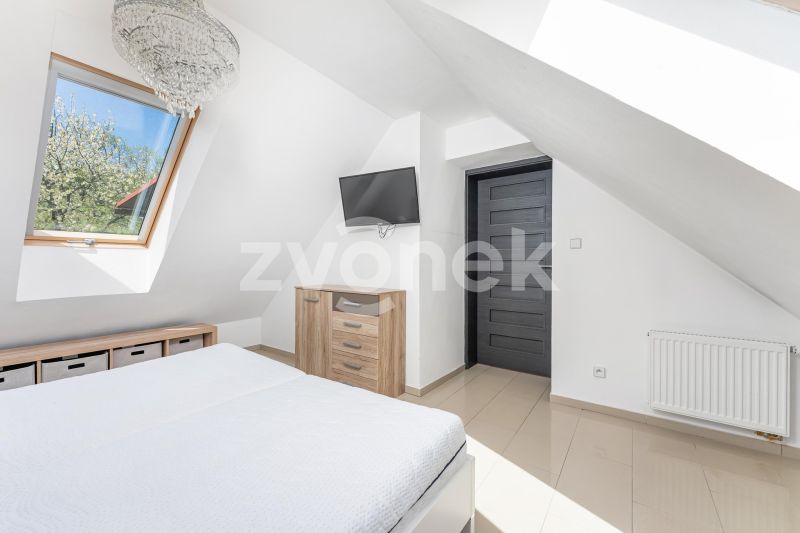 Prodej rodinného domu 258 m², Všemina