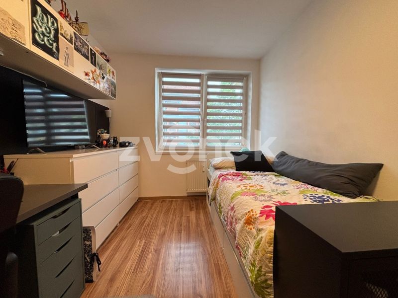 Prodej bytu 2+1 56 m², centrum Otrokovic, Hložkova