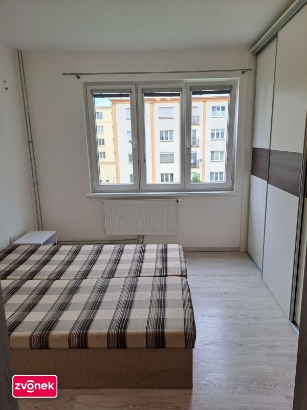 Pronájem bytu 2+1 53 m², Padělky - Zlín