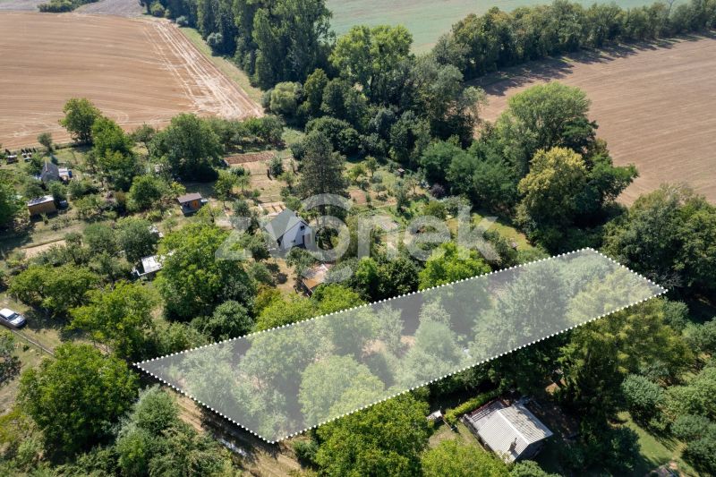Prodej zahrady 983 m², Kroměříž - Mariánov