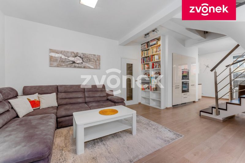 Prodej bytu 3+kk 100 m², Uherské Hradiště - Mařatice