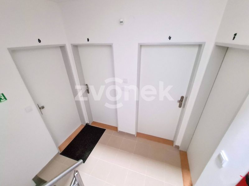 Hezký byt 1+kk Zlín - Malenovice, nevybavený