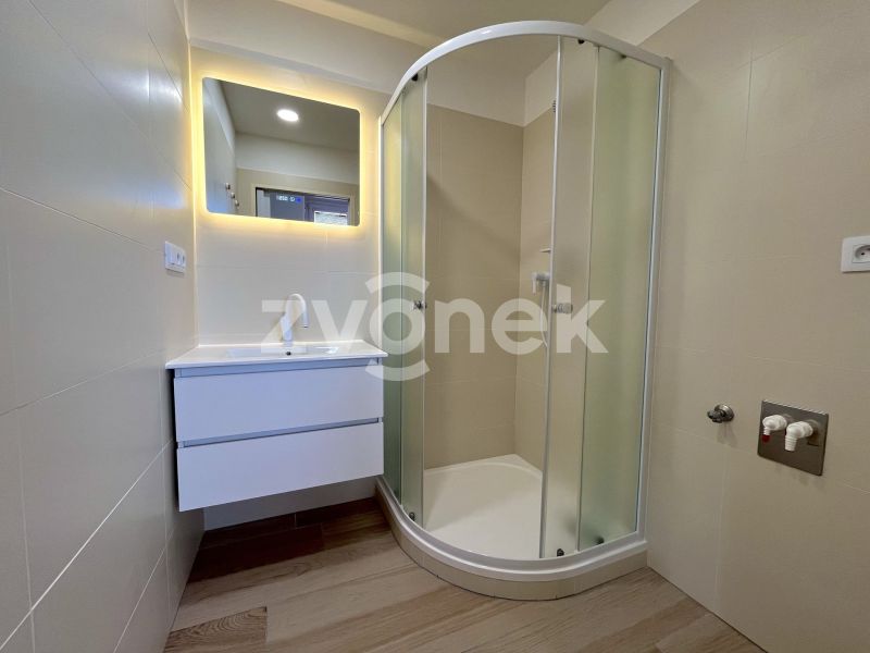 Pronájem bytu 3+1 62 m², Chropyně