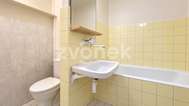 Světlý byt 1+1 s krásným výhledem a potenciálem pro vlastní bydlení i investici | 37,2 m² | Otrokovice – Kvítkovice