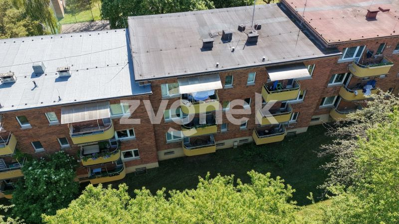 Prodej zděného  bytu 3+1 s balkonem, Zlín - Obeciny, ihned volný.