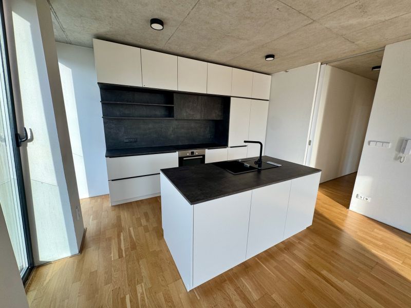 Prostorný byt 3+kk, 90 m², Zlín – centrum, ul. Lešetín