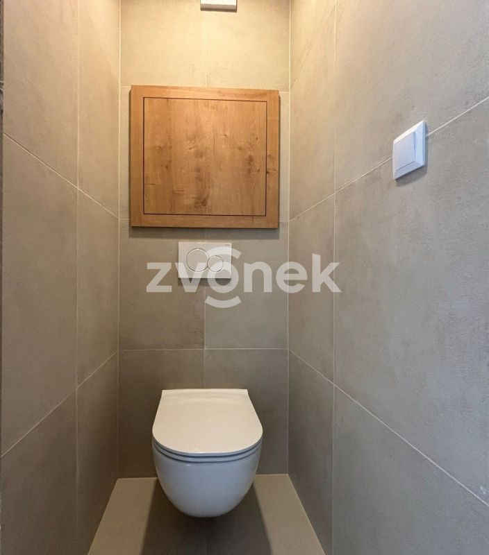 Pronájem bytu 2+1 56 m², Zlín - Malenovice