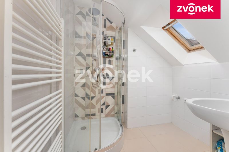 Prodej rodinného domu 312 m², Hvozdná
