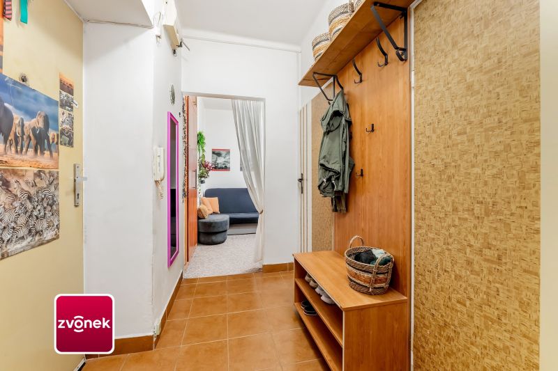 Prodej bytu 2+kk 38 m², Vsetín