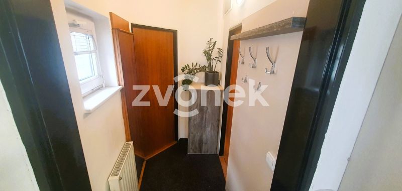 Pronájem kanceláře 28 m², Zlín