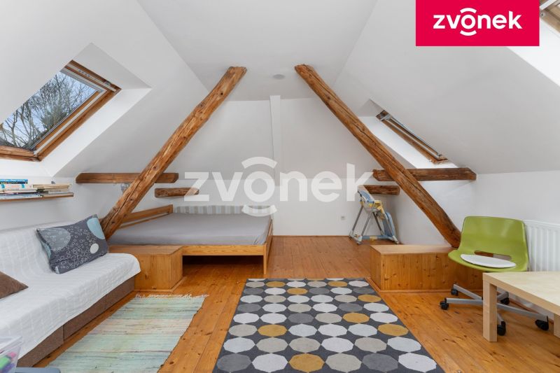 Prodej rodinného domu 312 m², Hvozdná