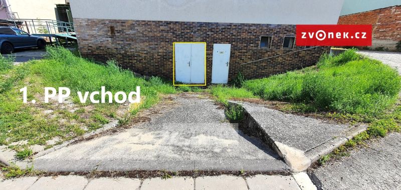 Pronájem obchodního prostoru 365 m², Hluk