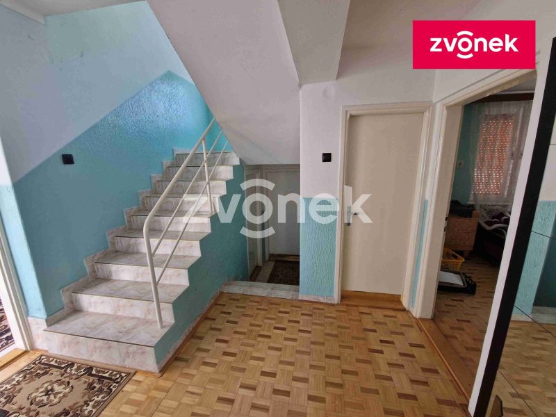 Prodej rodinného domu 360 m², Břestek