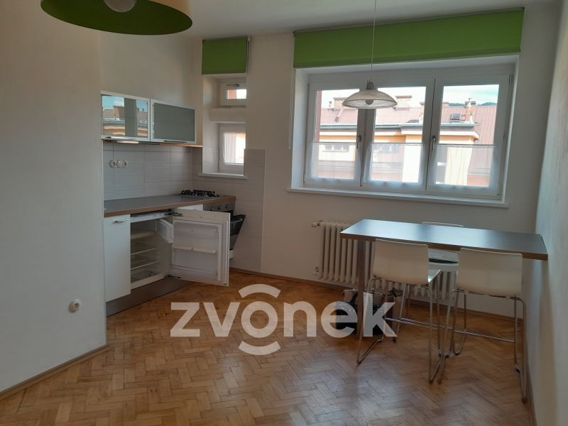 Pronájem bytu 2+kk 42 m², Vsetín