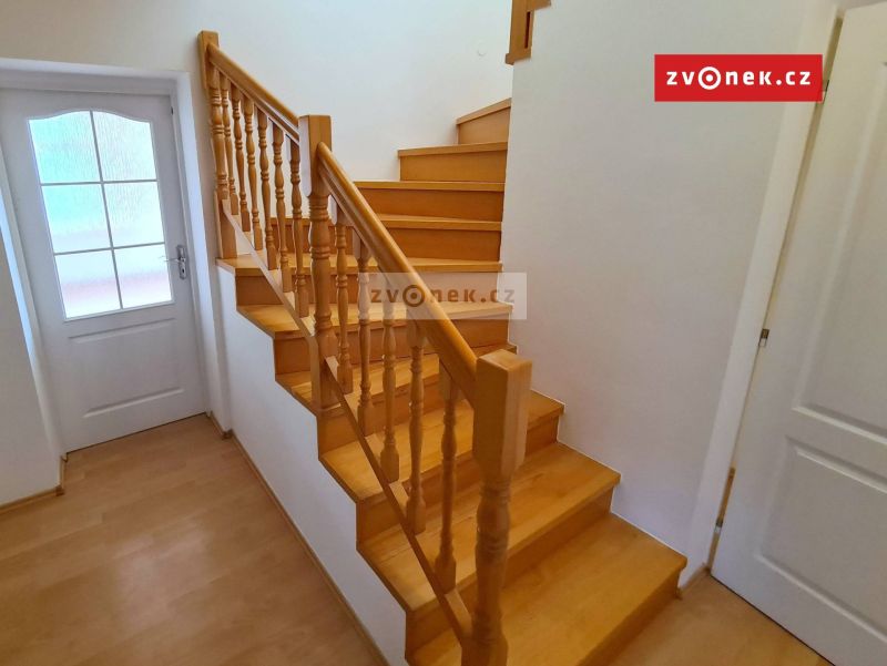 Pronájem rodinného domu 200 m², Zlín