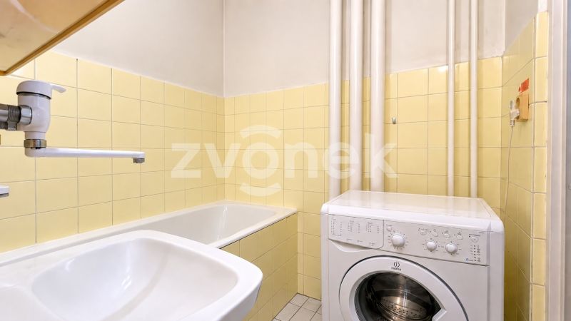 Světlý byt 1+1 s krásným výhledem a potenciálem pro vlastní bydlení i investici | 37,2 m² | Otrokovice – Kvítkovice