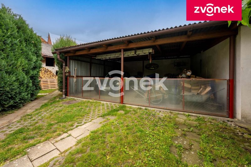 Prodej rodinného domu 220 m², Břest