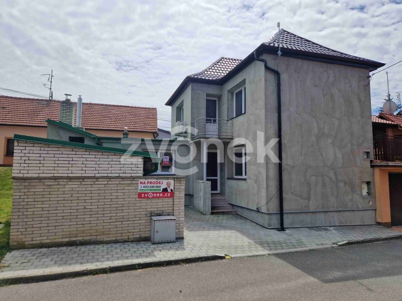 Prodej rodinného domu 3+1, Zlechov